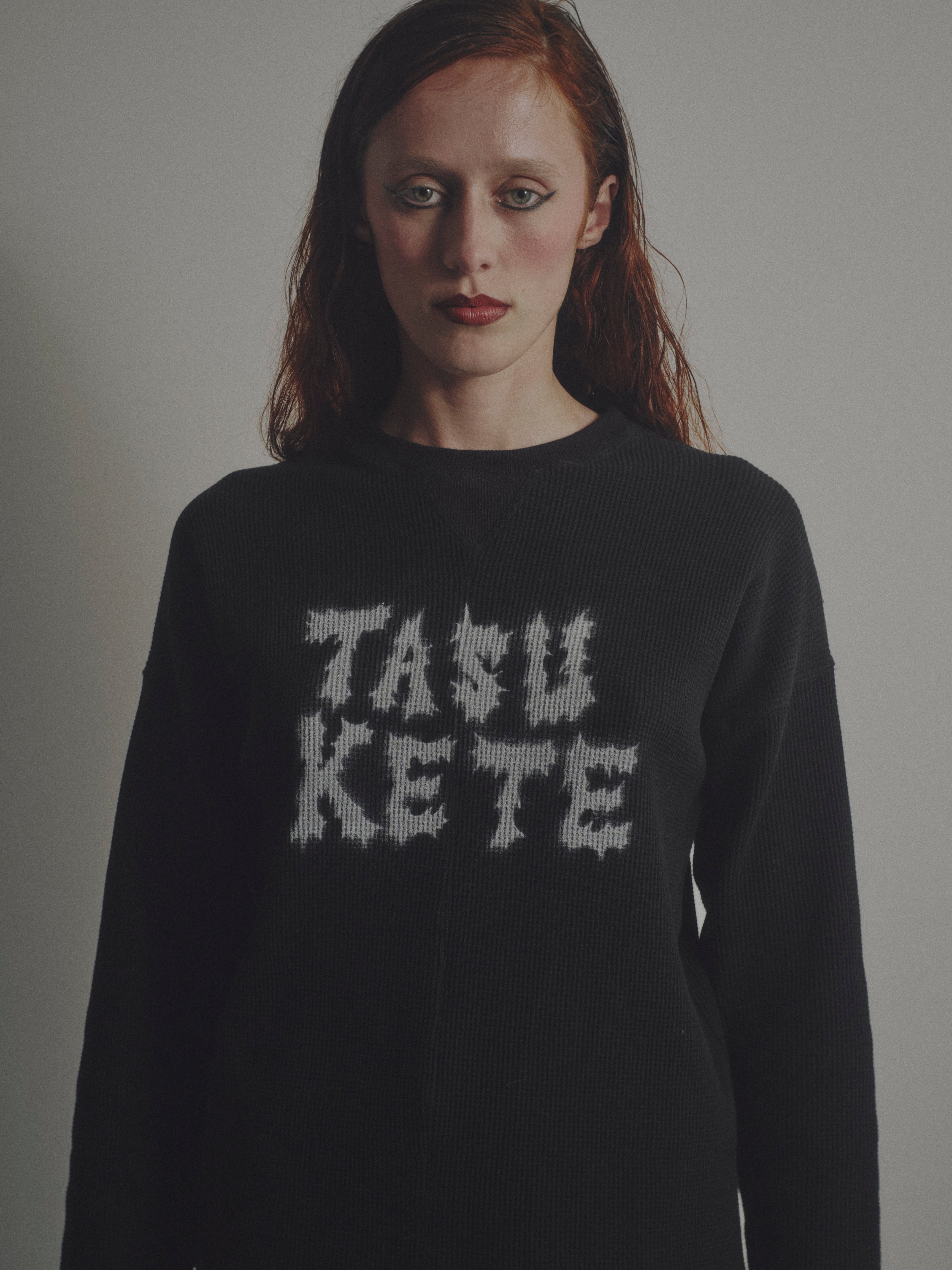 HELP! DOUBLE V WAFFLE L/S