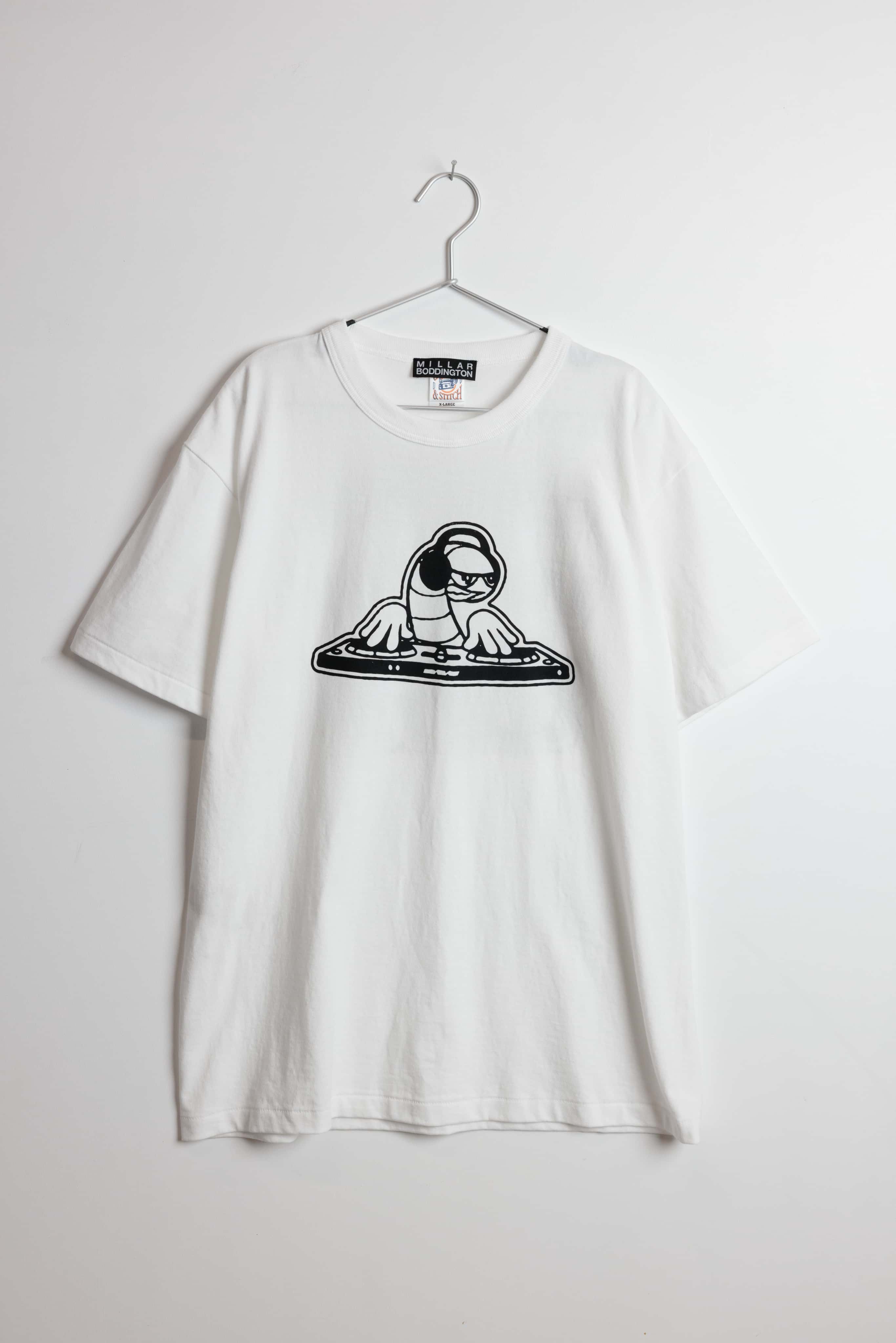 TURNING WORM T-SHIRT- WHITE/BLACK
